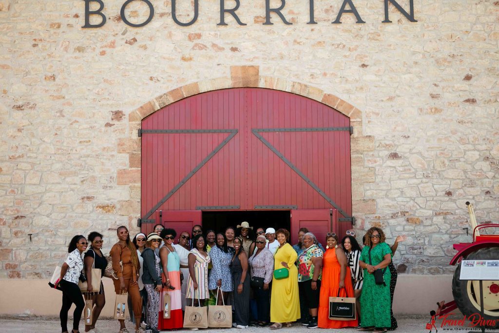 52404161557_ed935afb7f_k