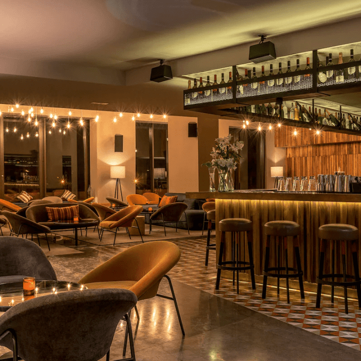 16256-116577-f63845994_4k