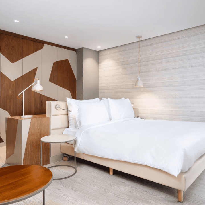 16256-116577-f75638090_4k