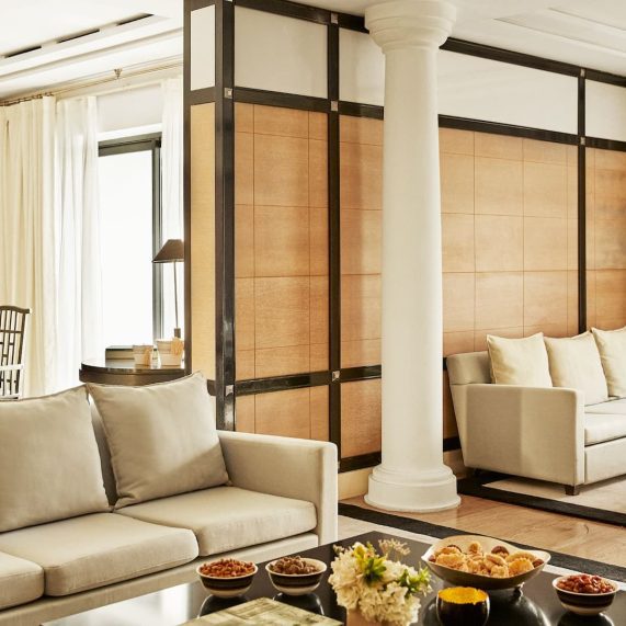 CASAB-P0438-Ambassador-Suite-Seating.16x9