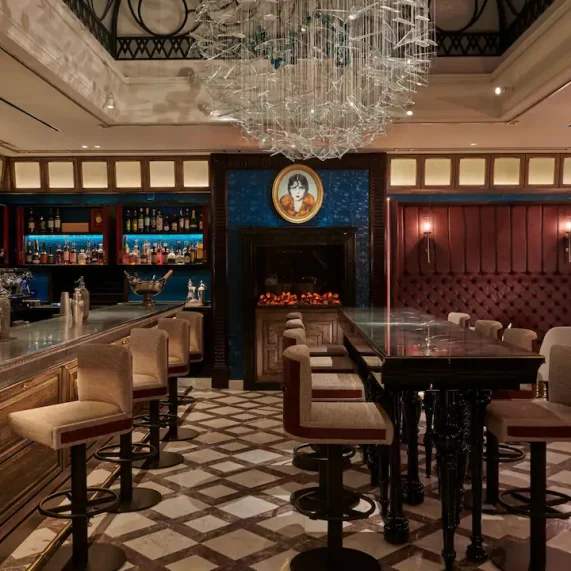 Great-Scotland-Yard-Hotel-P037-The-40-Elephants.16x9