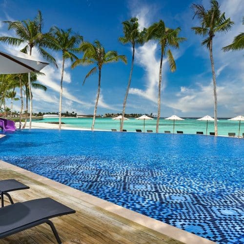 Hard_Rock_Hotel_Maldives_Pool