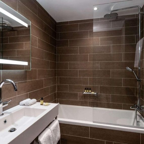 Pullman-Paris-Tour-Eiffel