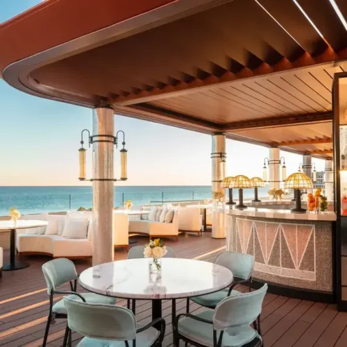 anantara_plaza_nice_hotel_exterior_bar_panoramic_day-cstm-1152x768