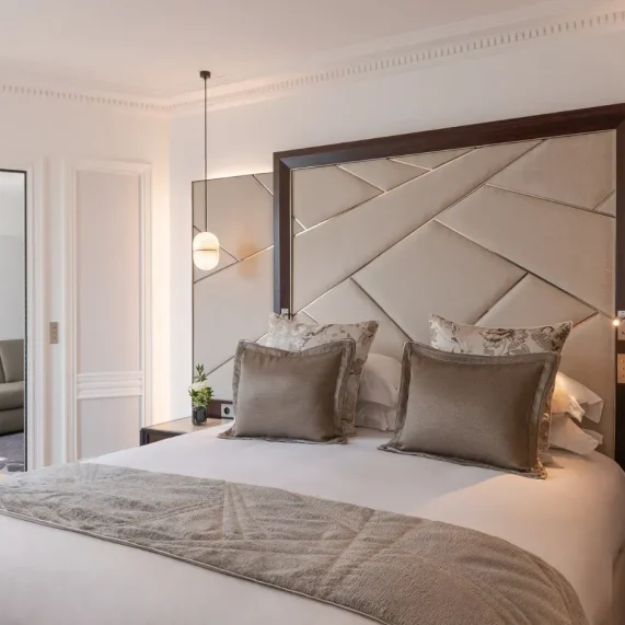 imgi_20_674828a00d2cb2a3de059196_1