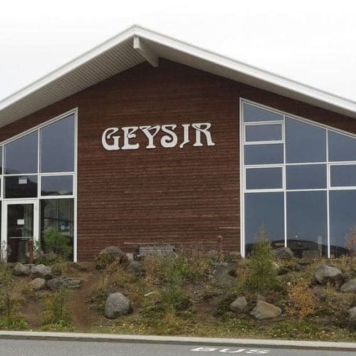 imgi_31_the-geysir-center