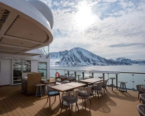 imgi_48_albatros-bbq-deck